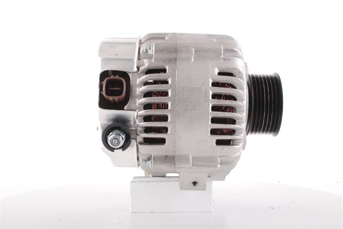 Dynamo 14V 100A