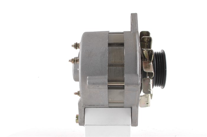 Dynamo 14V 45A