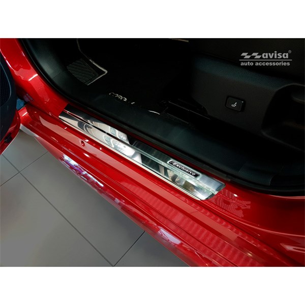 Innstegslist, Foran og bak