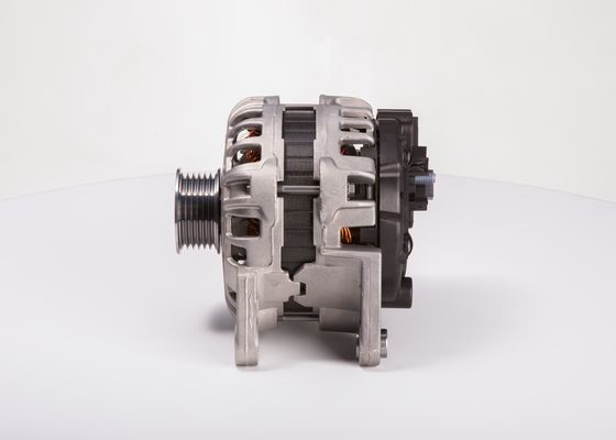 Dynamo 14V 90A BOSCH BOSCH
