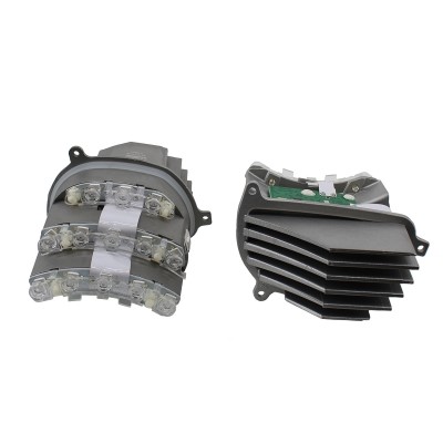 Blinklys, Foran høyre MEAT & DORIA MEAT & DORIA