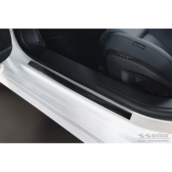 Dør vinduspost beskytter, Kjøretøysiden