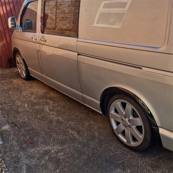 Hjulbueforlengelse VW Transporter T5/T5.1 2003-2015 OneWay