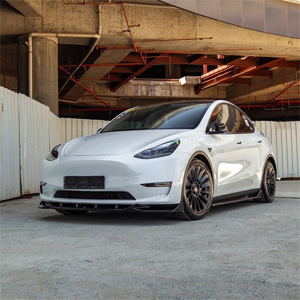 Komplett bodykit Tesla Model Y 2019-2025 ONEWAY OneWay