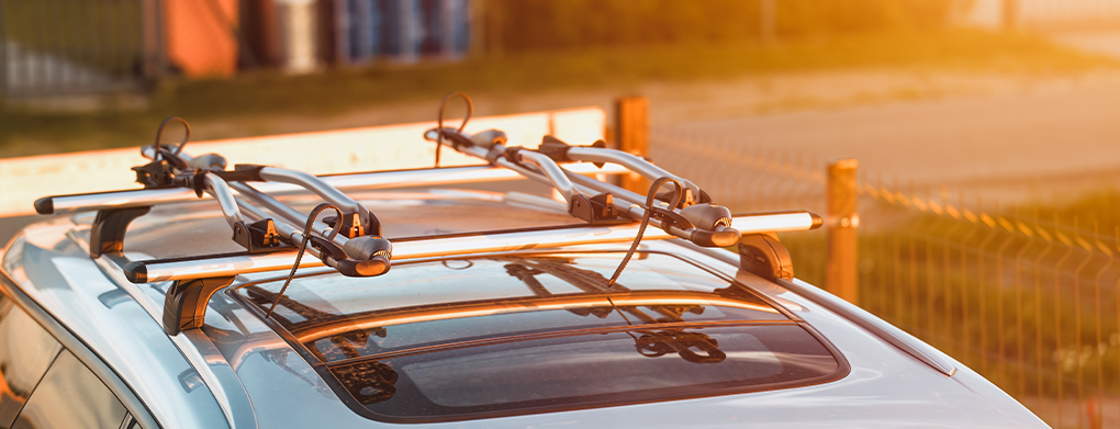 Takmontert sykkelstativ på bil – praktisk løsning for sykkeltransport